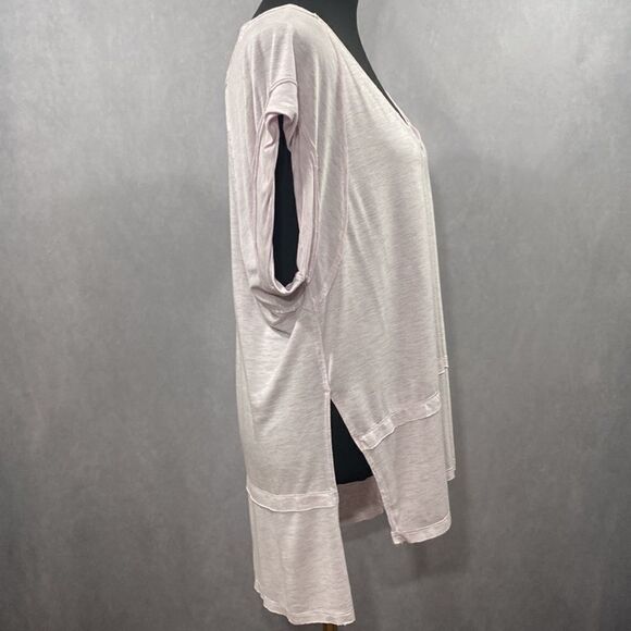 We the Free Voyage V-Neck Hi-Low Tee - Picture 8 of 14